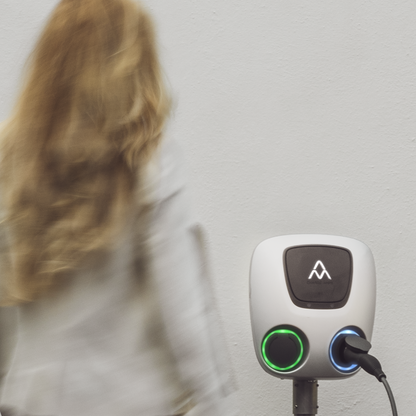 Charge Amps Aura 2x22 kW (4G)